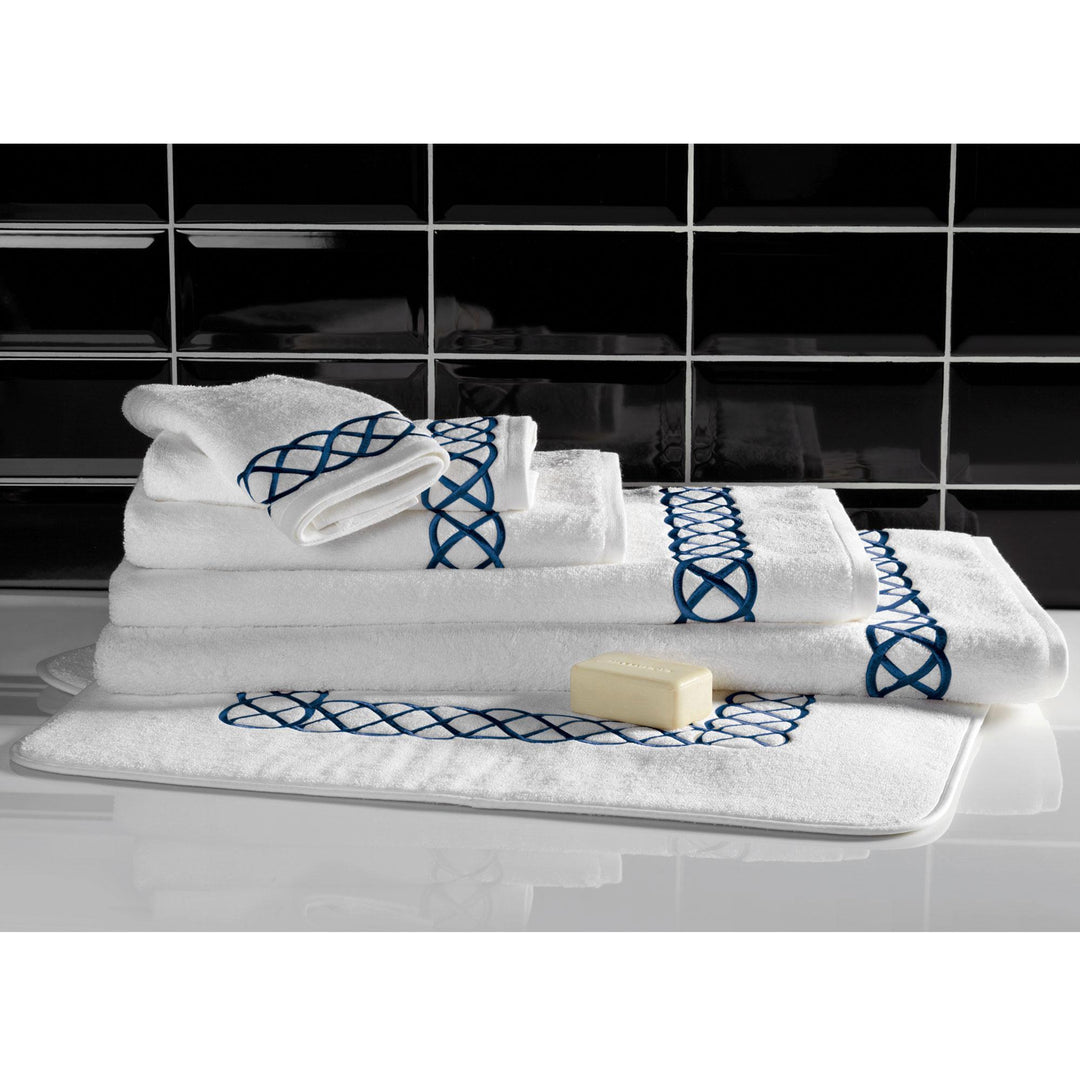 Pierre Loti Towel Dark Blue Set