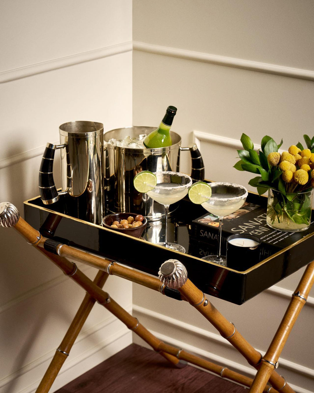 Lacquer Tray Table - Black